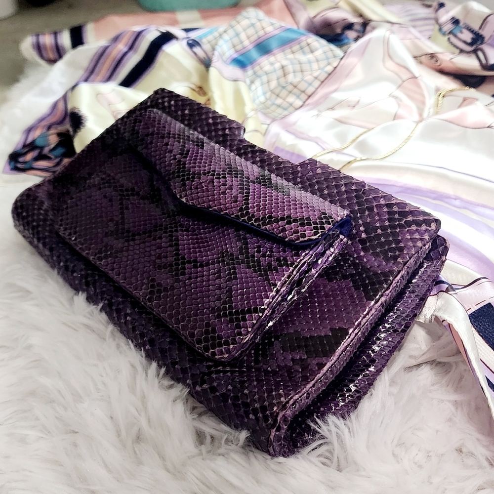 Judith Leiber Vintage/Python/Evening Clutch w Gold Tone Shoulder Straps/Accents